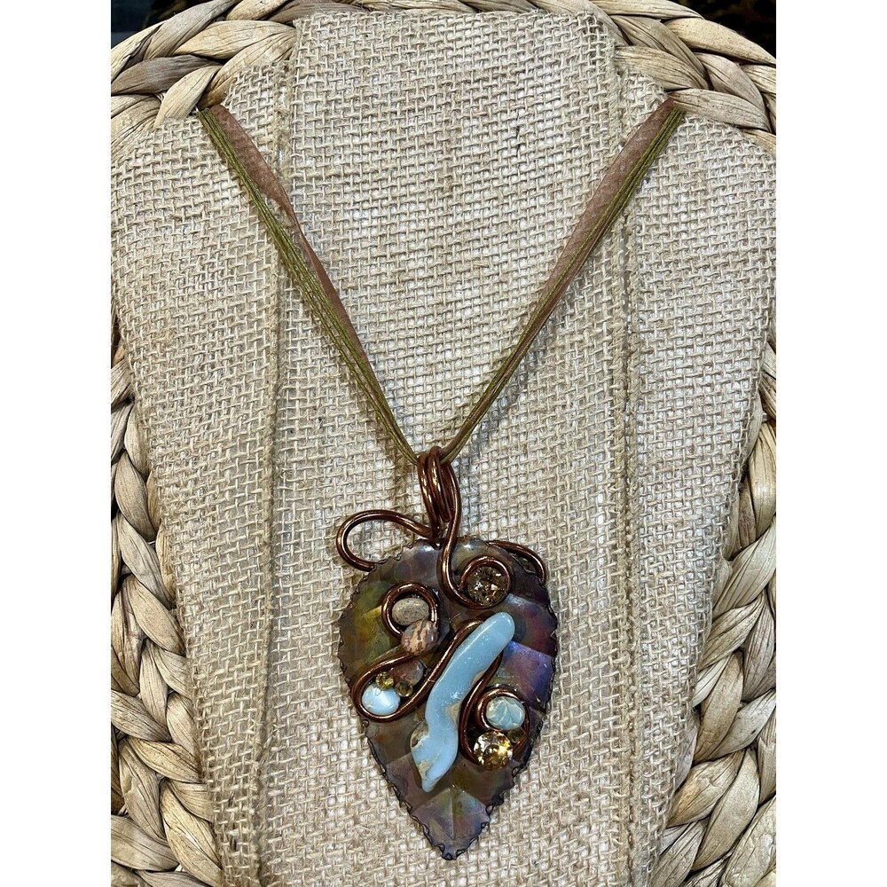 VTG Unsigned Miriam Haskell? Style Copper Leaf Turquoise Pendant Choker Necklace
